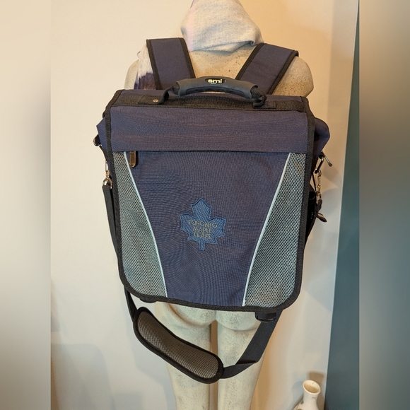 NHL Toronto Maple Leaf convertible backpack Messenger Bag - Picture 8 of 14